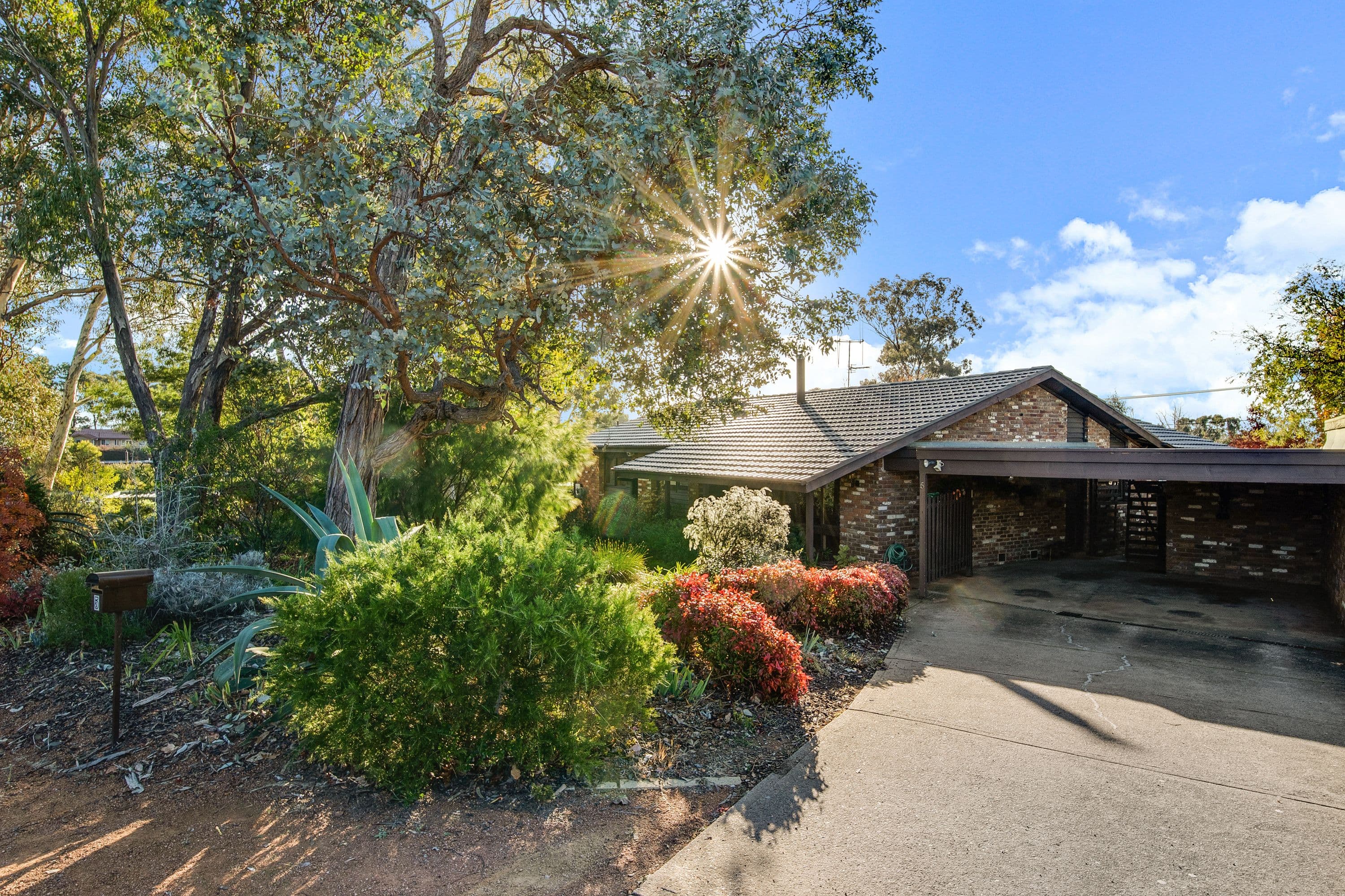 5 Poole Place, Latham ACT 2615, Latham - Thumbnail 2