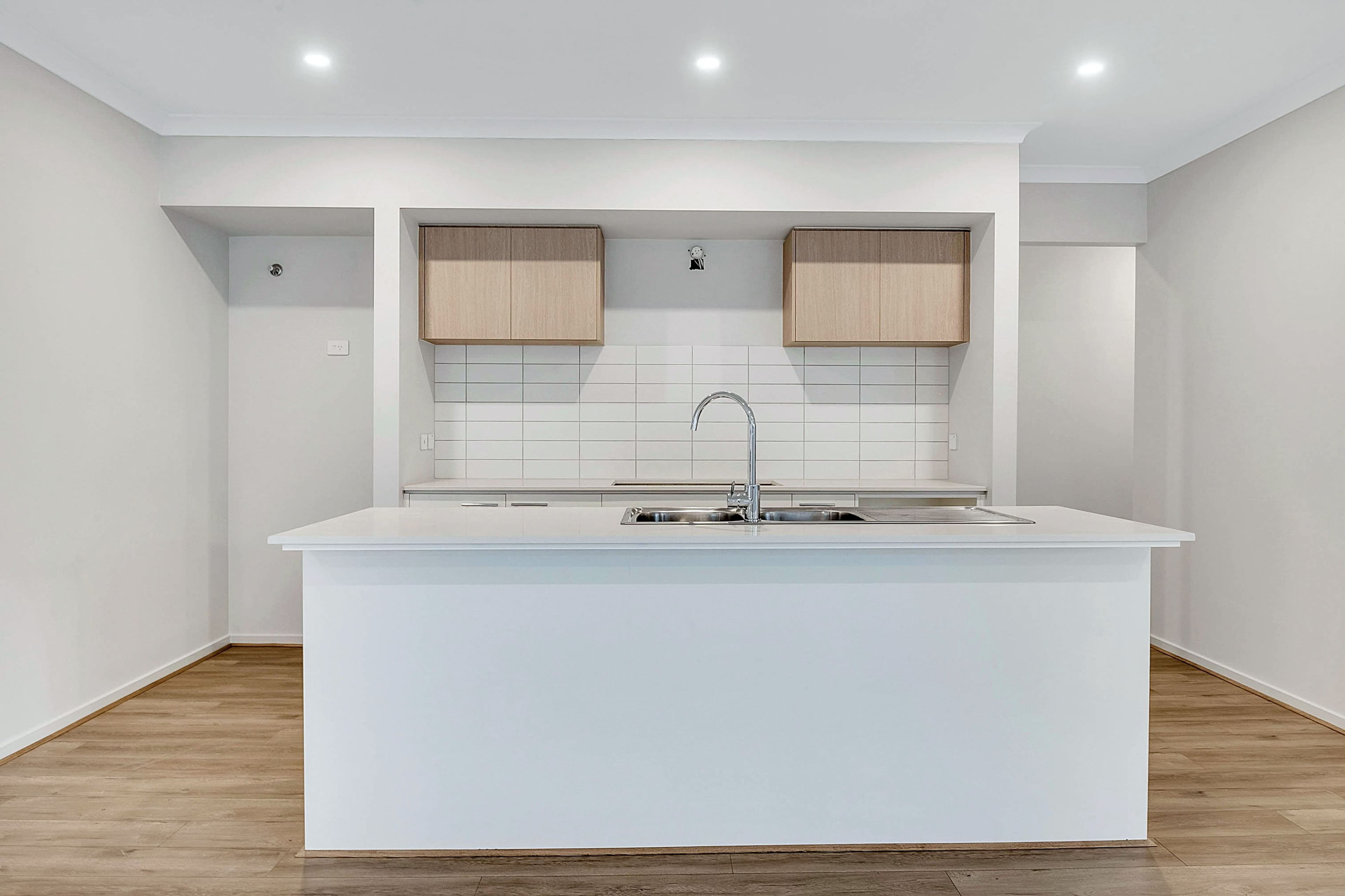 8 Howrah Street, Craigieburn VIC 3064, Craigieburn - Thumbnail 4