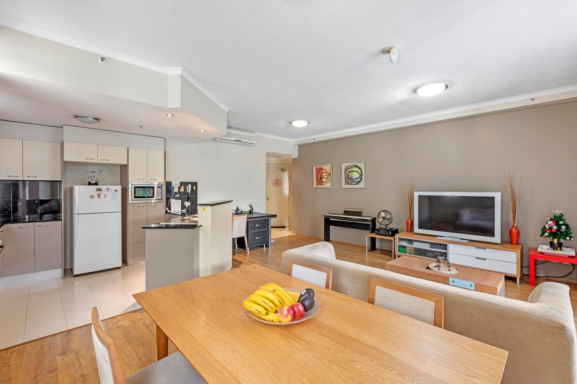 21-31 Cypress Avenue, Surfers Paradise QLD 4217, Surfers Paradise - Thumbnail 3