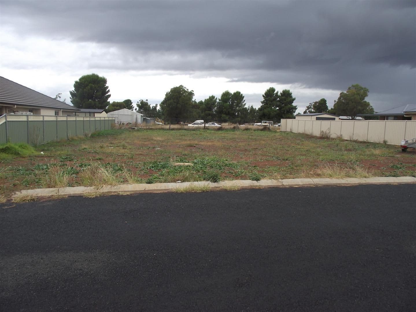 5 Mossgiel Close, PARKES NSW 2870, Parkes - Image 1