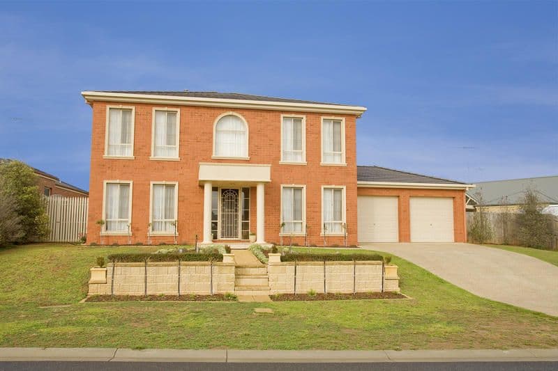 31 Pineview Court, LARA VIC 3212, Lara - Image 1