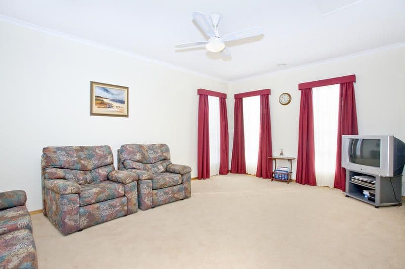31 Pineview Court, LARA VIC 3212, Lara - Thumbnail 4