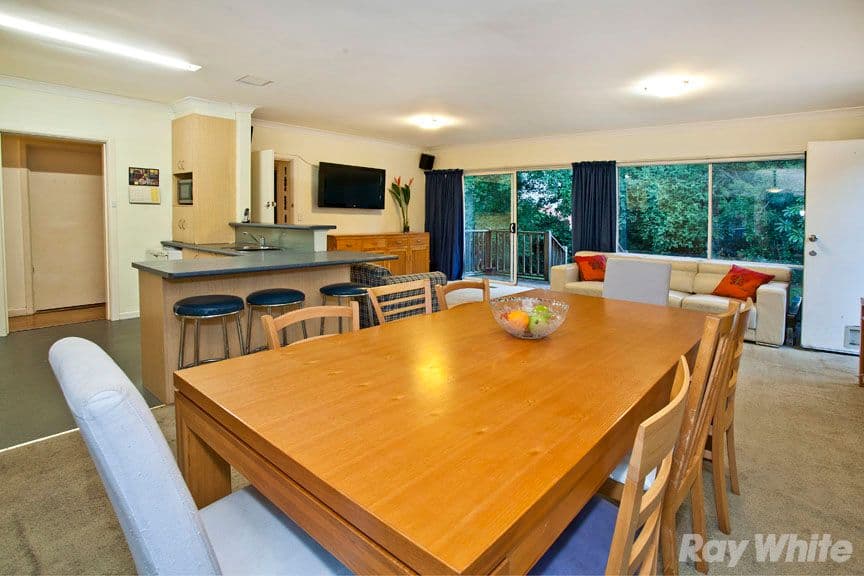 7 Plymouth Court, Nunawading VIC 3131, Nunawading - Thumbnail 4