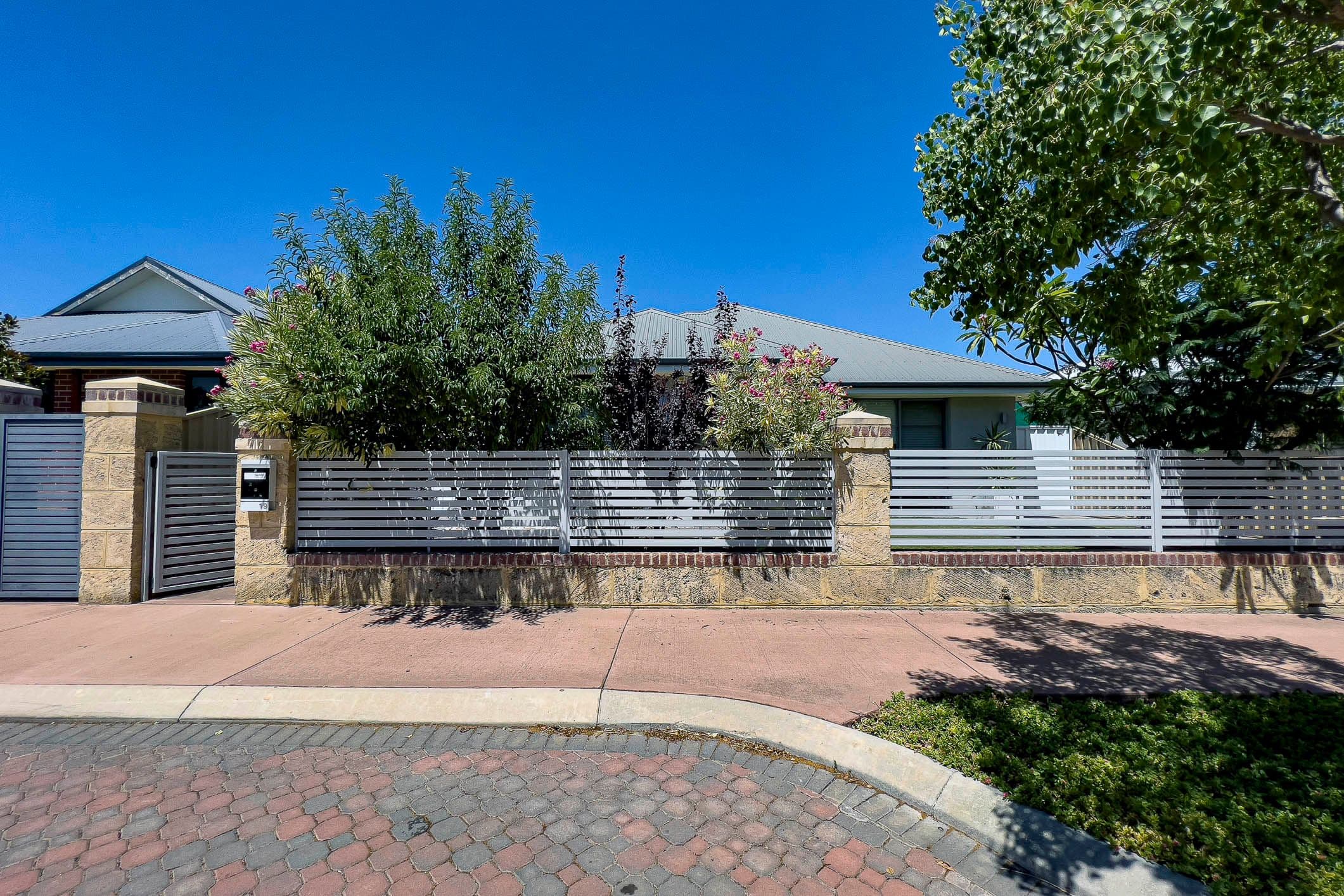 19 Brooking Street, South Guildford WA 6055, South Guildford - Thumbnail 2