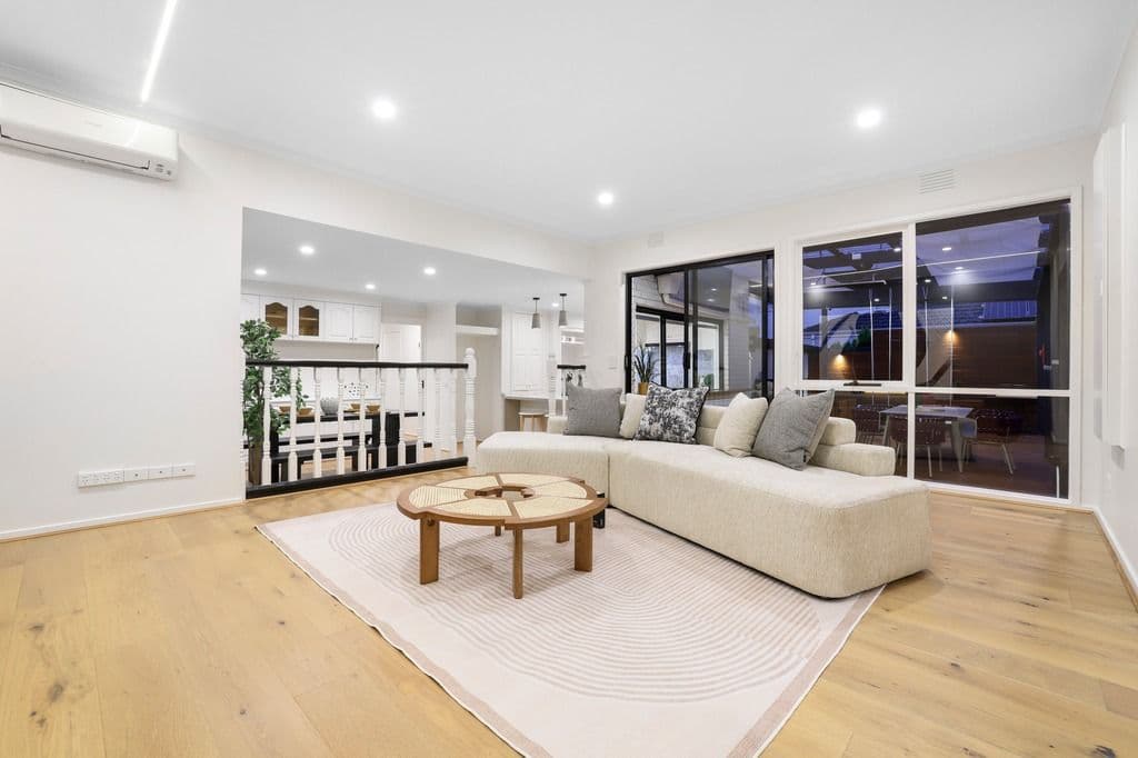 8 Buxton Court, Wheelers Hill VIC 3150, Wheelers Hill - Thumbnail 7