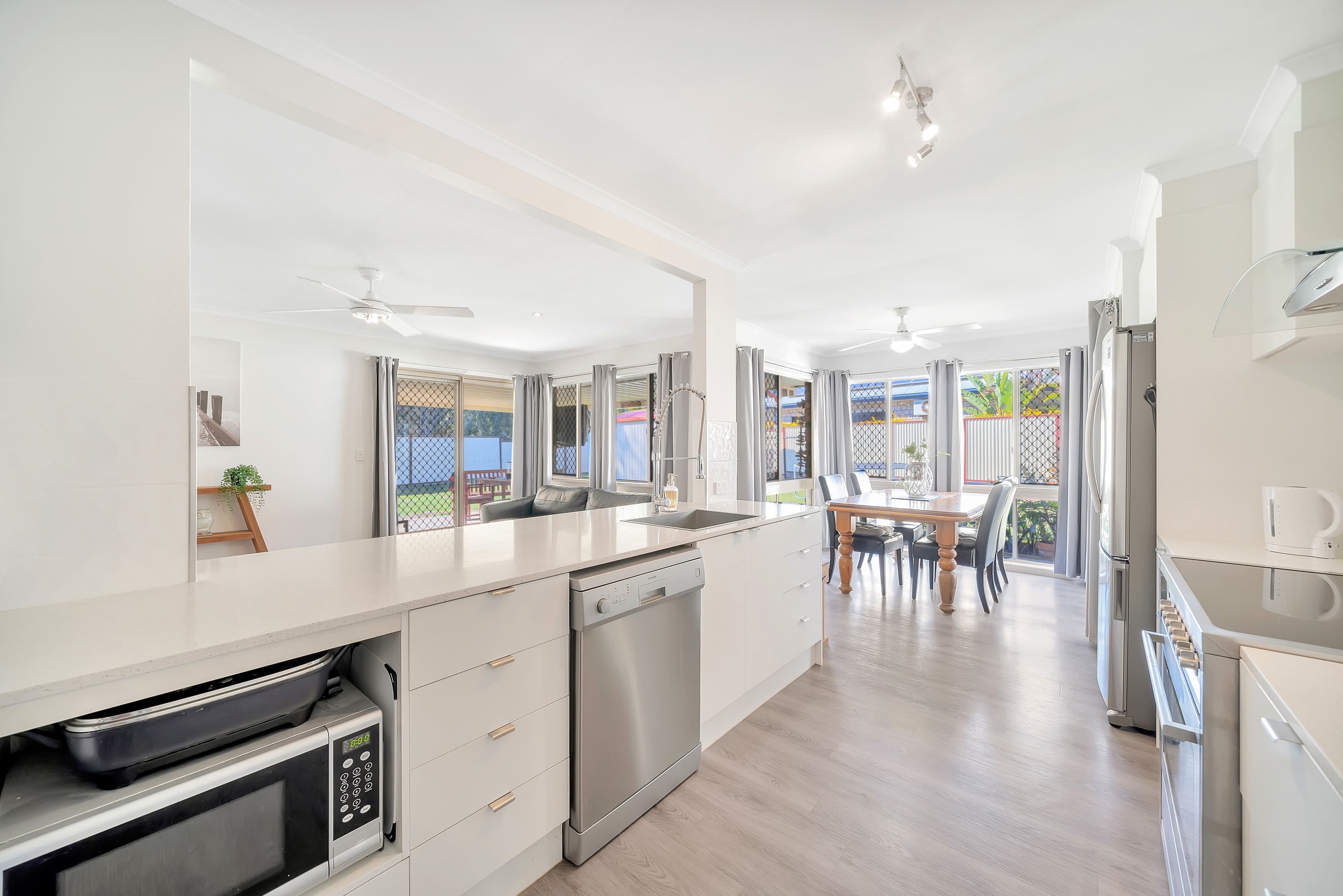 50 Haldham Crescent, Regents Park QLD 4118, Regents Park - Thumbnail 2
