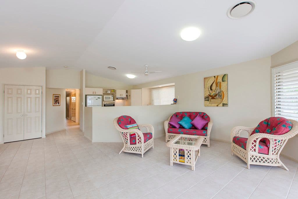 9 Pelican Waters Boulevard, PELICAN WATERS QLD 4551, Pelican Waters - Thumbnail 6