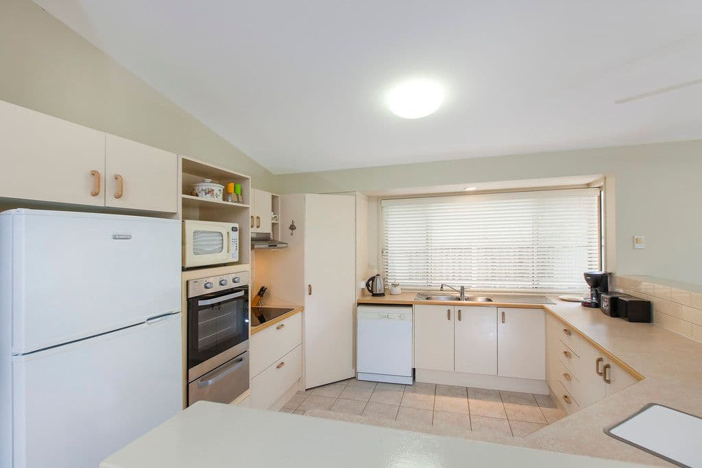 9 Pelican Waters Boulevard, PELICAN WATERS QLD 4551, Pelican Waters - Thumbnail 7