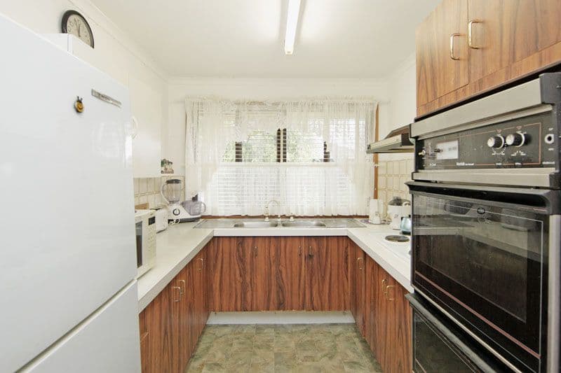 3 Gilbert Avenue, GOROKAN NSW 2263, Gorokan - Thumbnail 5