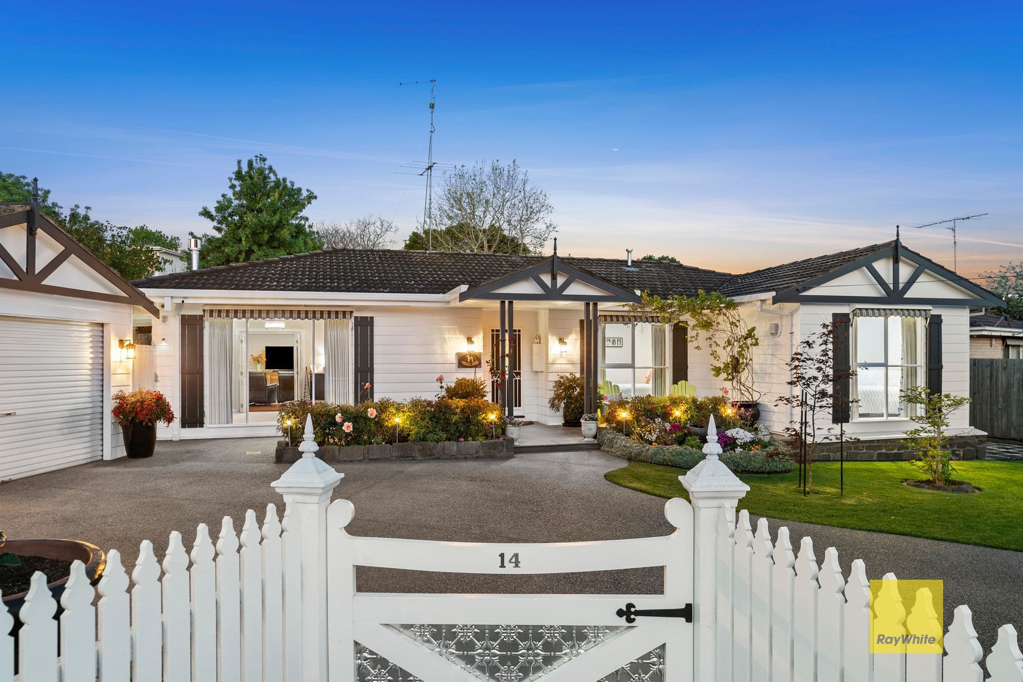 14 Arkana Avenue, Highton VIC 3216, Highton - Image 1
