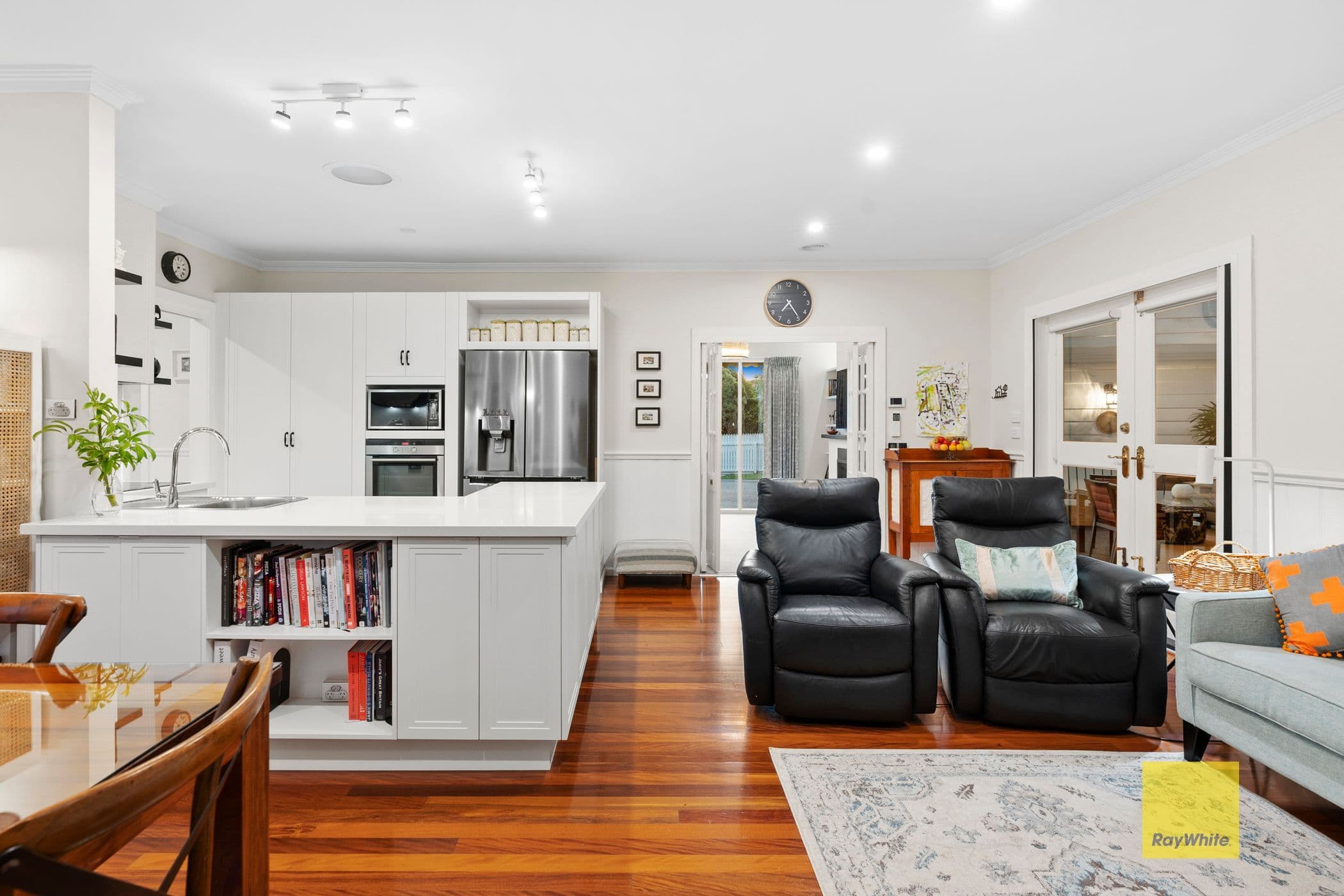 14 Arkana Avenue, Highton VIC 3216, Highton - Thumbnail 3