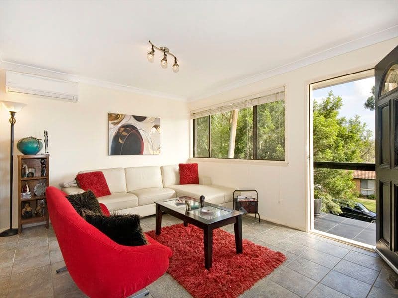 4 Glenora Road, YARRAWARRAH NSW 2233, Yarrawarrah - Thumbnail 2