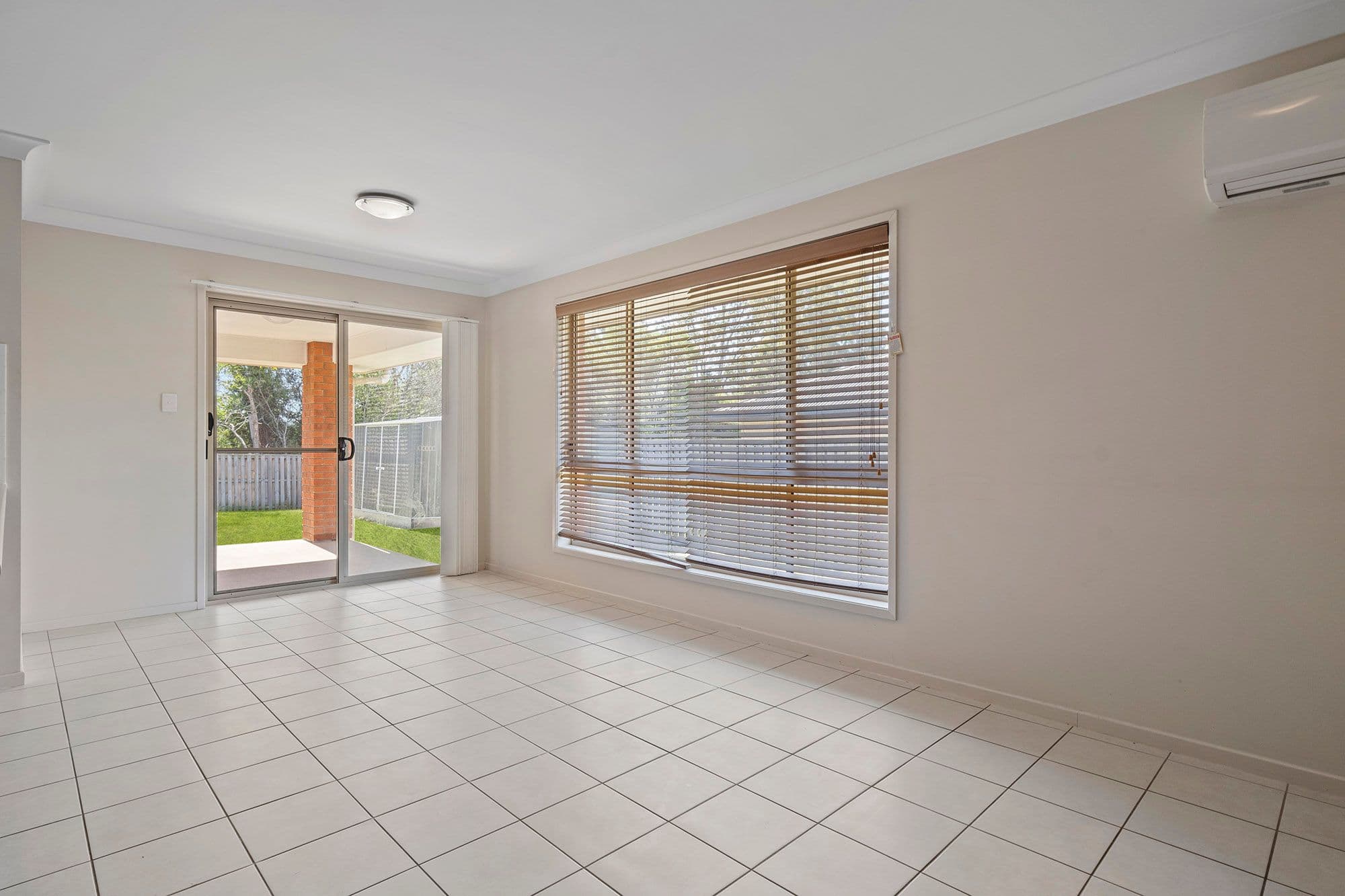 4 Honeywood Drive, Fernvale QLD 4306, Fernvale - Thumbnail 7