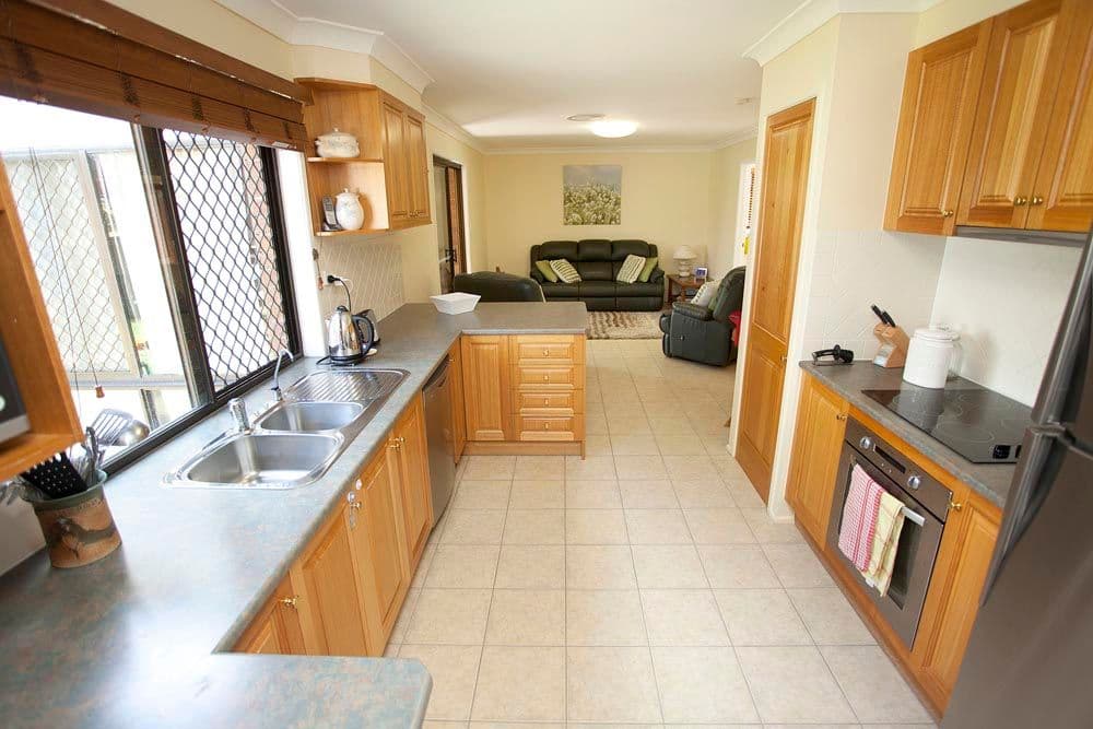 21 Anise Street, WISHART QLD 4122, Wishart - Thumbnail 3