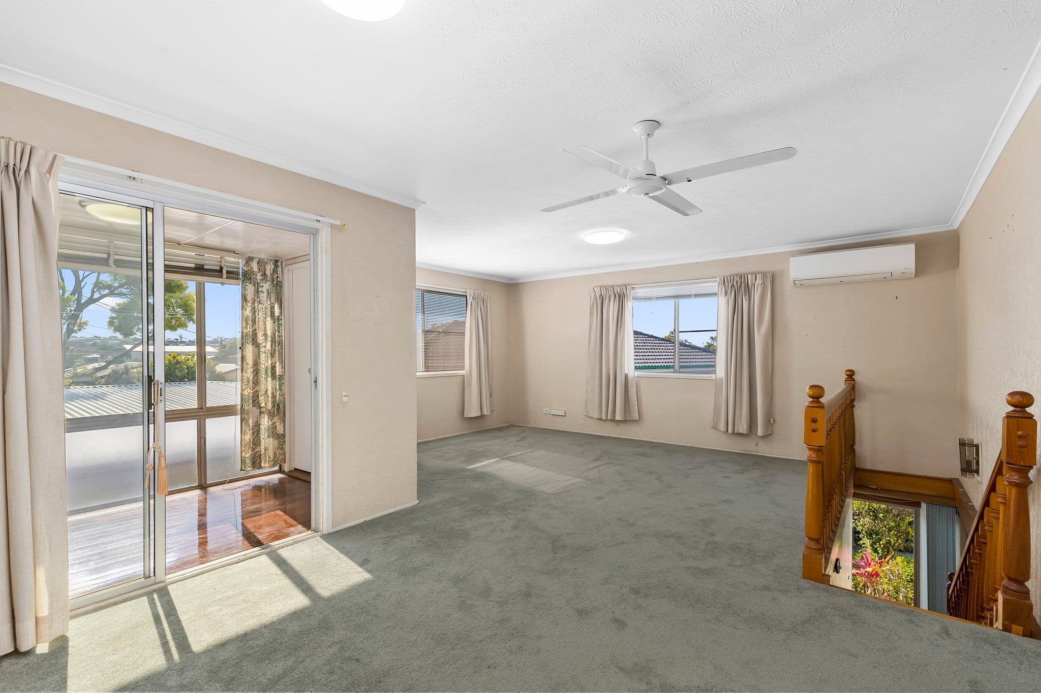 45 Koumala Street, Mansfield QLD 4122, Mansfield - Thumbnail 2