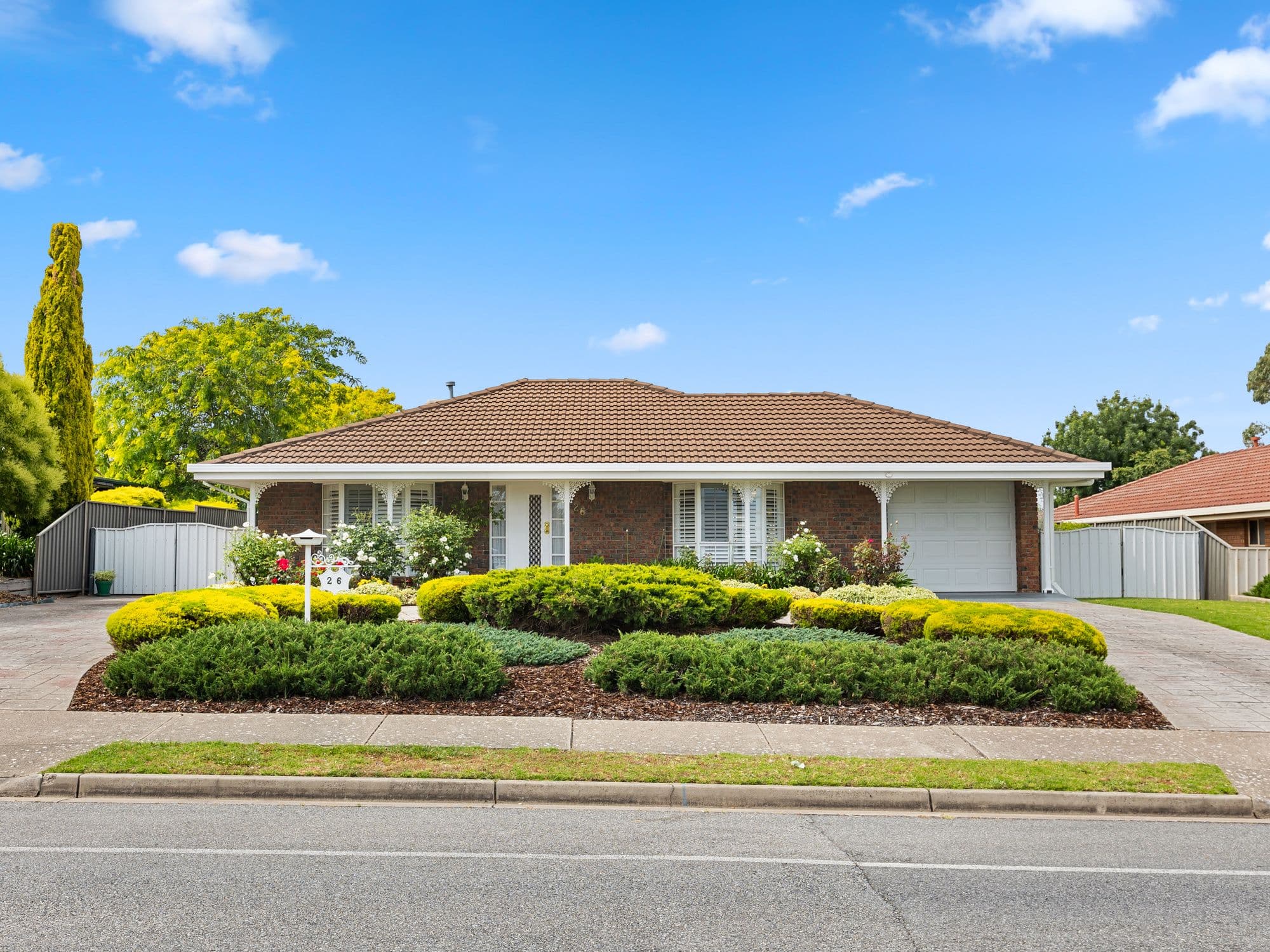 26 Equestrian Drive, Woodcroft SA 5162, Woodcroft - Thumbnail 2