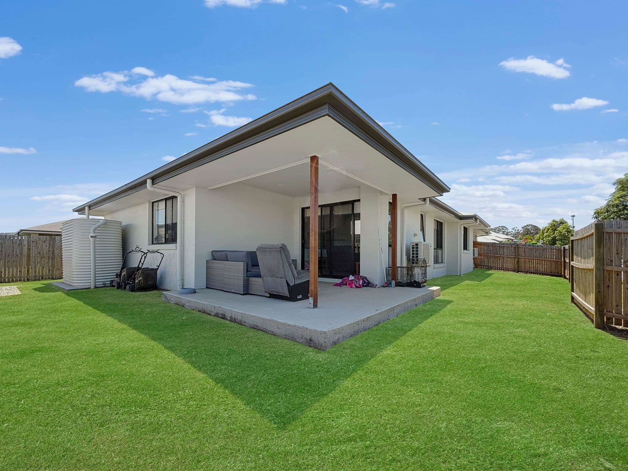 2 Fyfe Street, Walloon QLD 4306, Walloon - Thumbnail 4