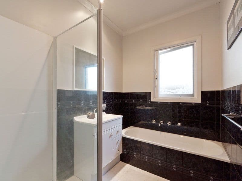 40 Abbin Avenue, BENTLEIGH EAST VIC 3165, Bentleigh East - Thumbnail 7