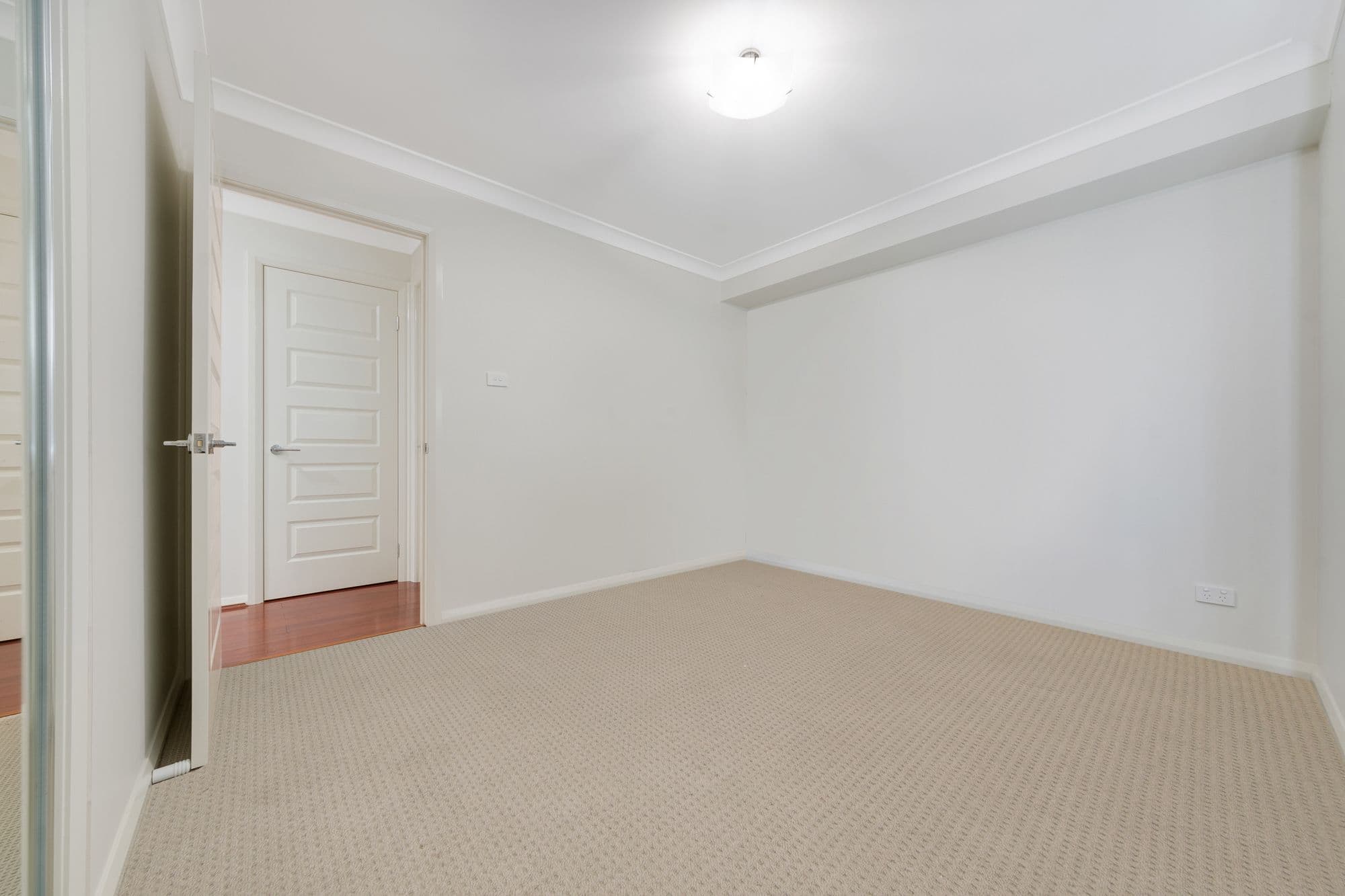 22 Mcgovern Street, Spring Farm - Thumbnail 7