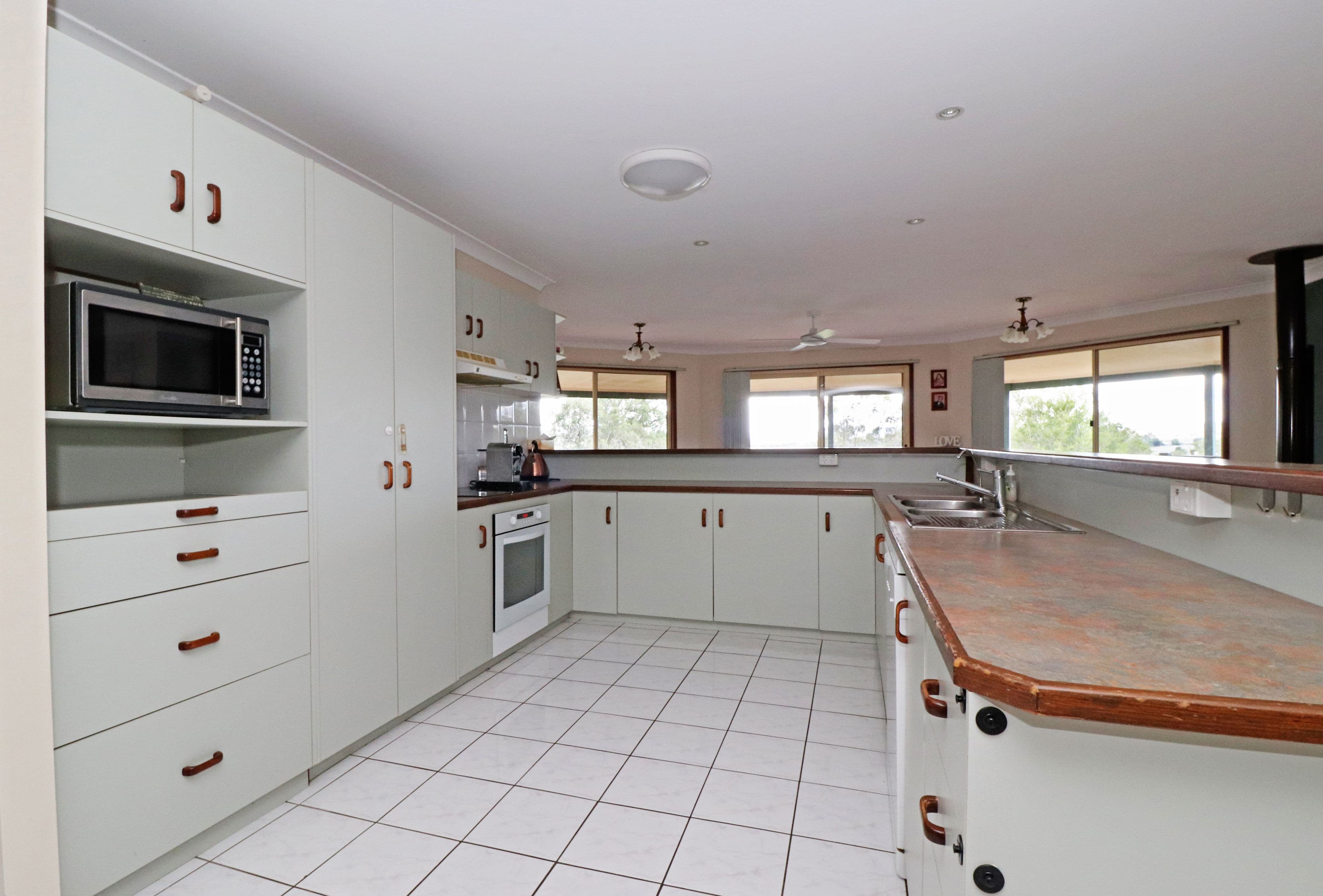 7 Keith Mitchell Drive, Rosenthal Heights QLD 4370, Rosenthal Heights - Thumbnail 6
