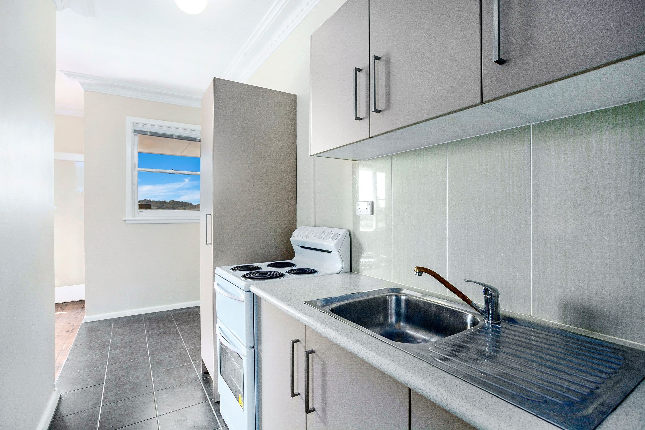 34 Figtree Crescent, Figtree - Thumbnail 3