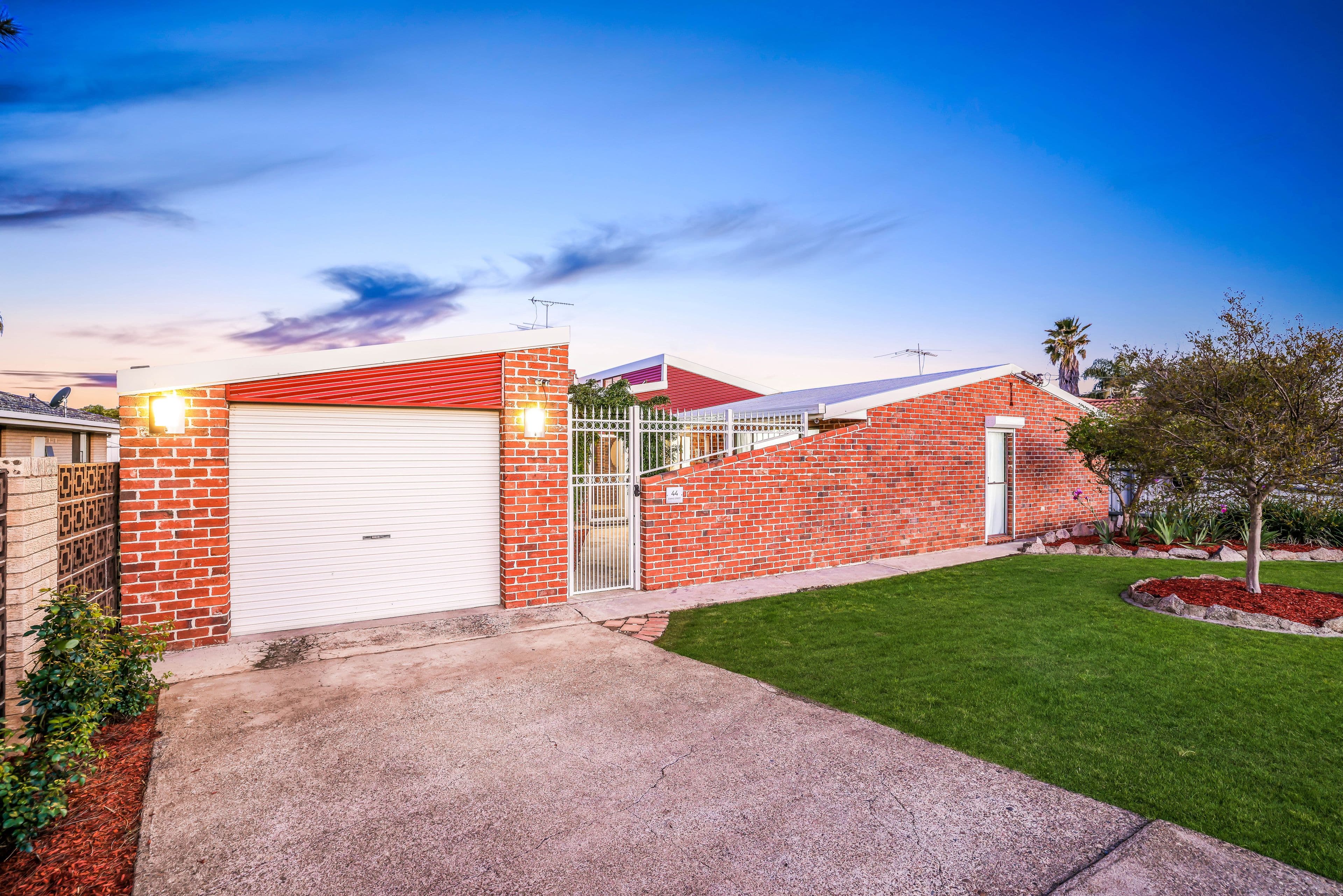 44 Evans Street, Tamworth NSW 2340, Westdale - Thumbnail 2