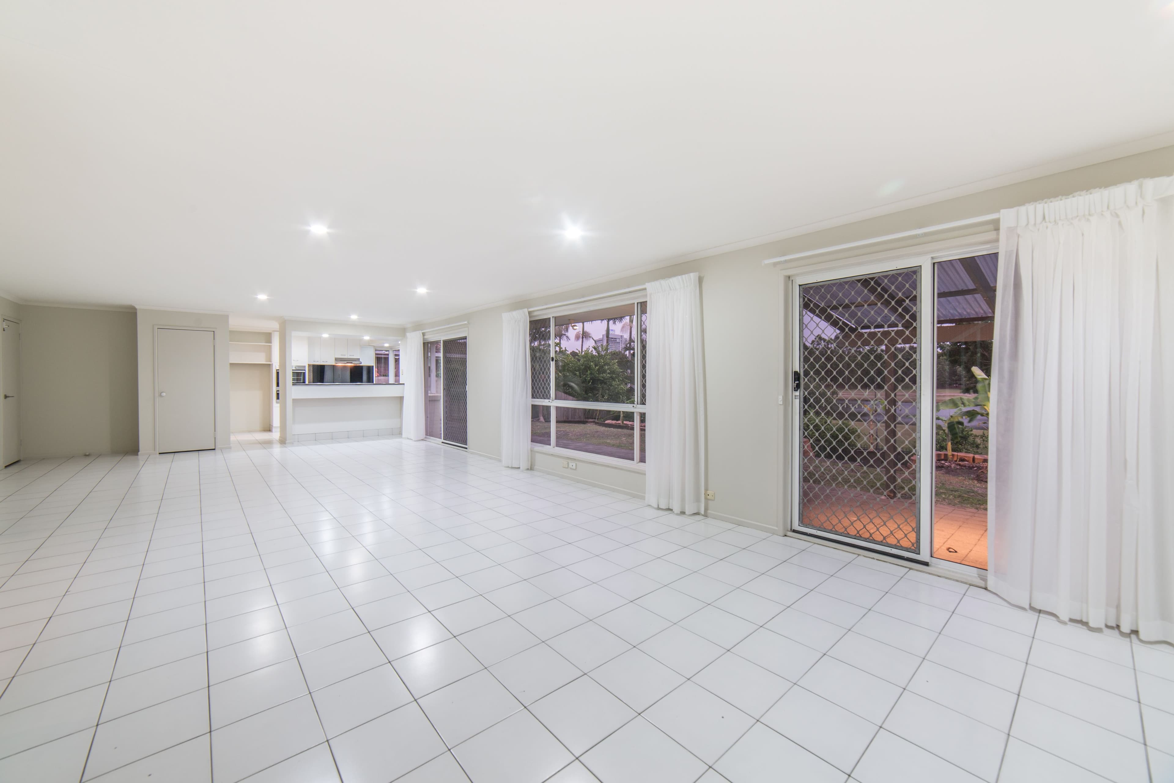 101 Cabana Boulevard, Benowa Waters QLD 4217, Benowa - Thumbnail 7