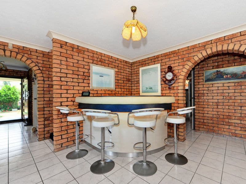 16 Daru Avenue, Runaway Bay QLD 4216, Runaway Bay - Thumbnail 5