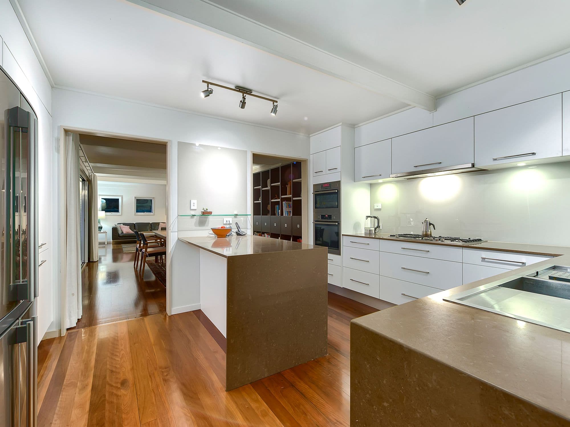 33 Cooinda Street, The Gap QLD 4061, The Gap - Thumbnail 4