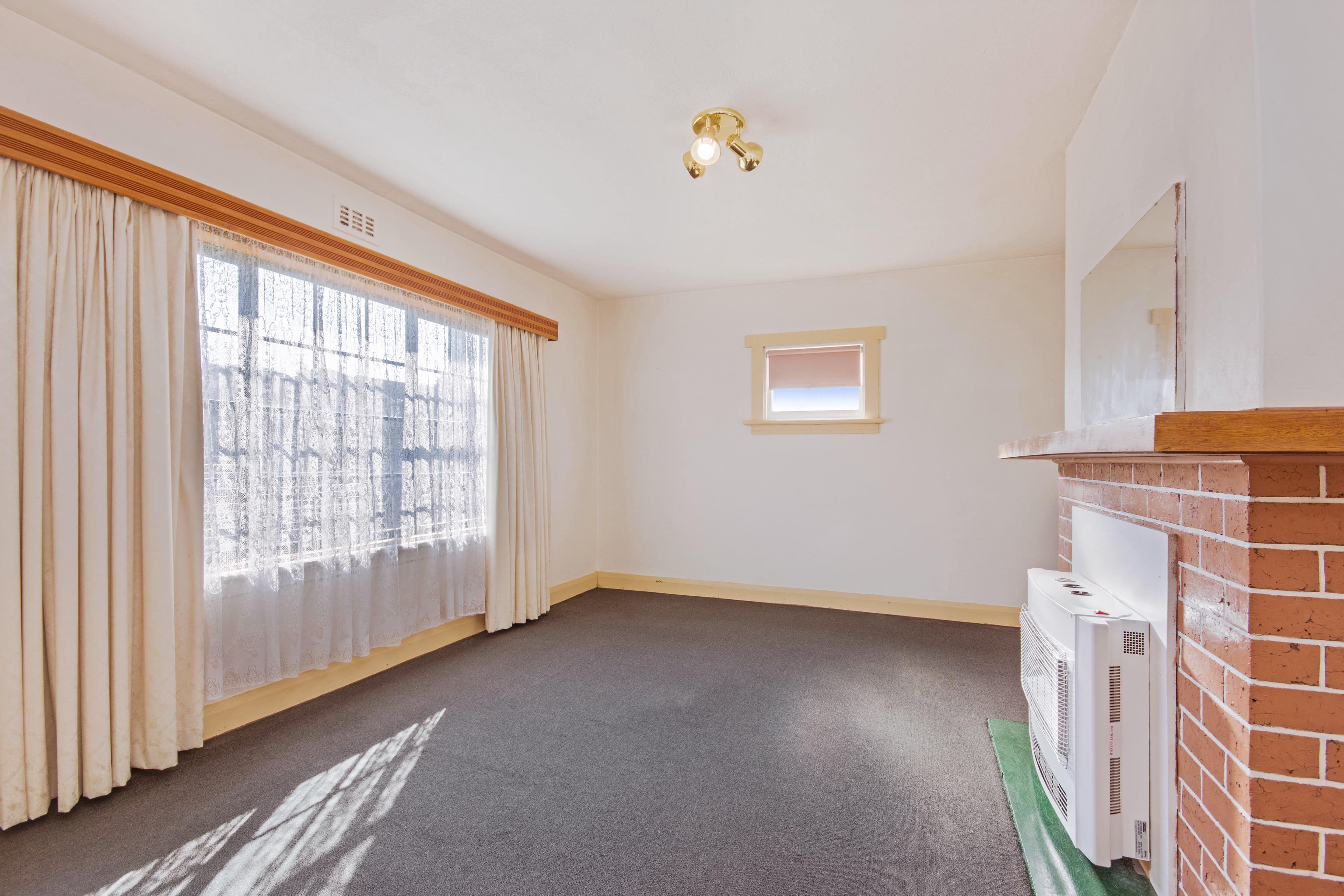 36 Conway Street, Mowbray TAS 7248, Mowbray - Thumbnail 3