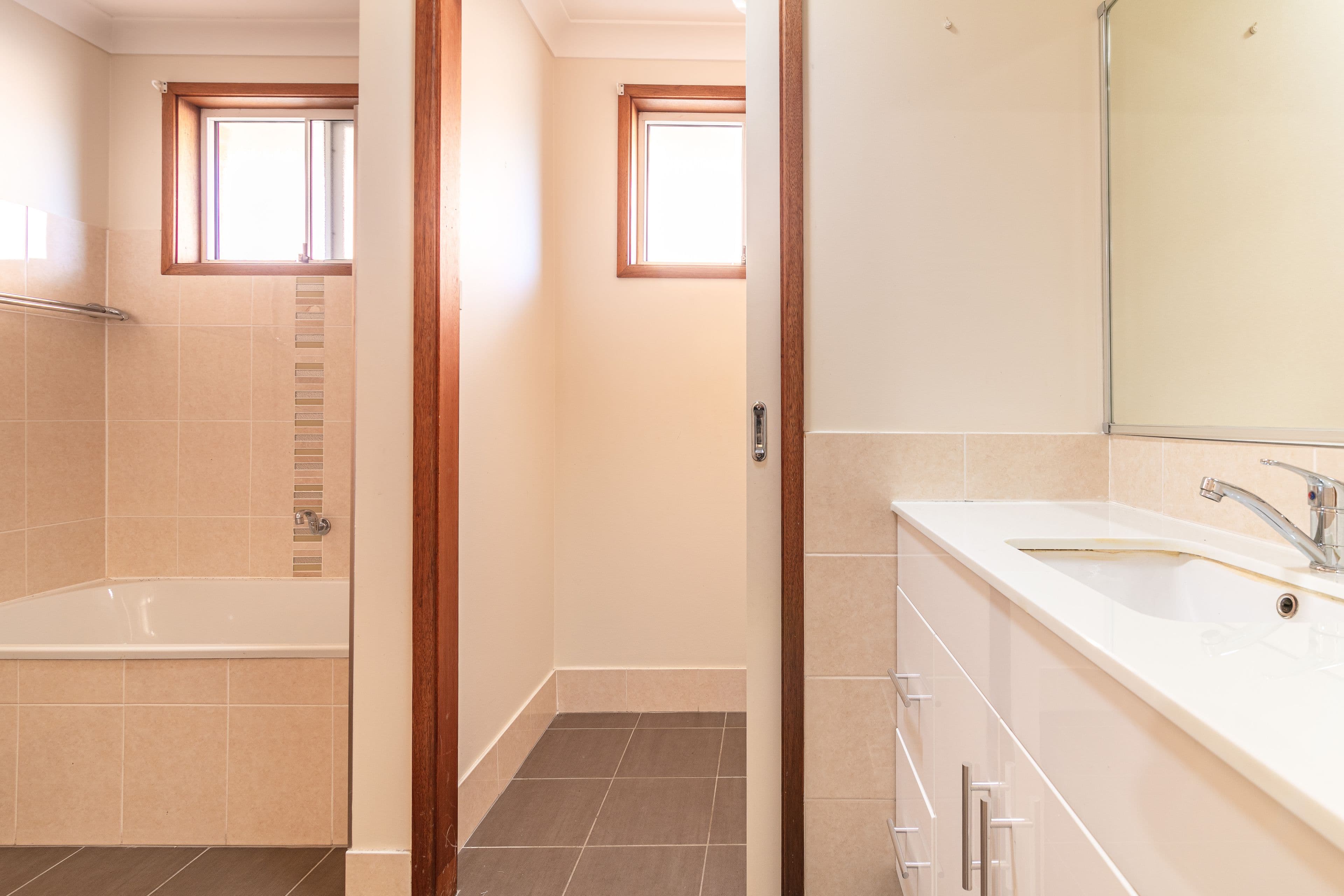 6 St Pauls Crescent, Emu Plains NSW 2750, Emu Plains - Thumbnail 4