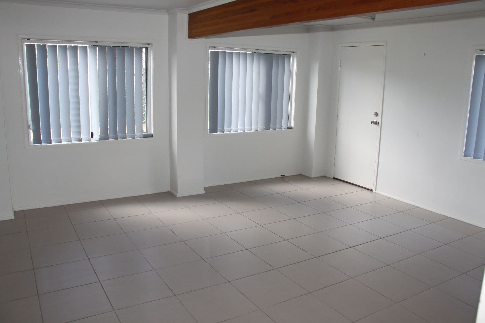 3 Tingira Close, Boyne Island QLD 4680, Boyne Island - Thumbnail 3