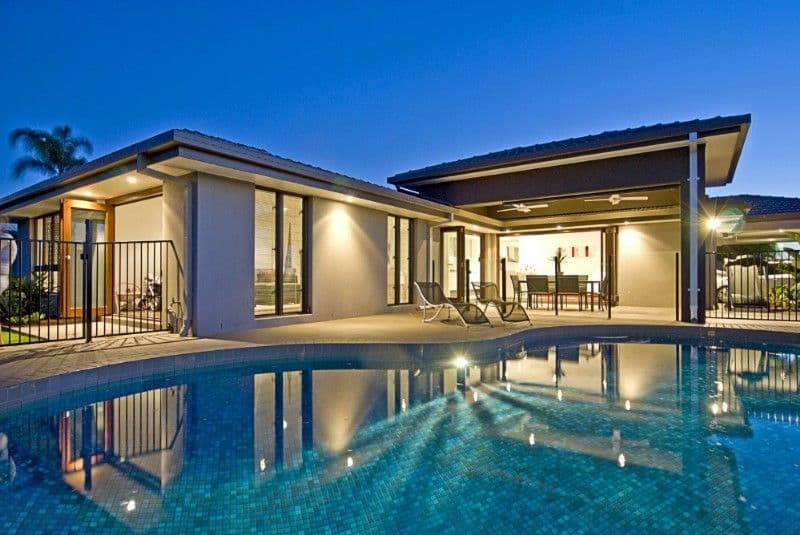 20 Tradewinds Avenue, PARADISE POINT QLD 4216, Paradise Point - Image 1