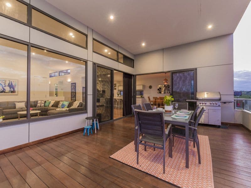 10 Frogmore Way, Highton VIC 3216, Highton - Thumbnail 5