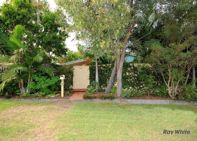 16 Preston Street, POINT VERNON QLD 4655, Point Vernon - Thumbnail 5