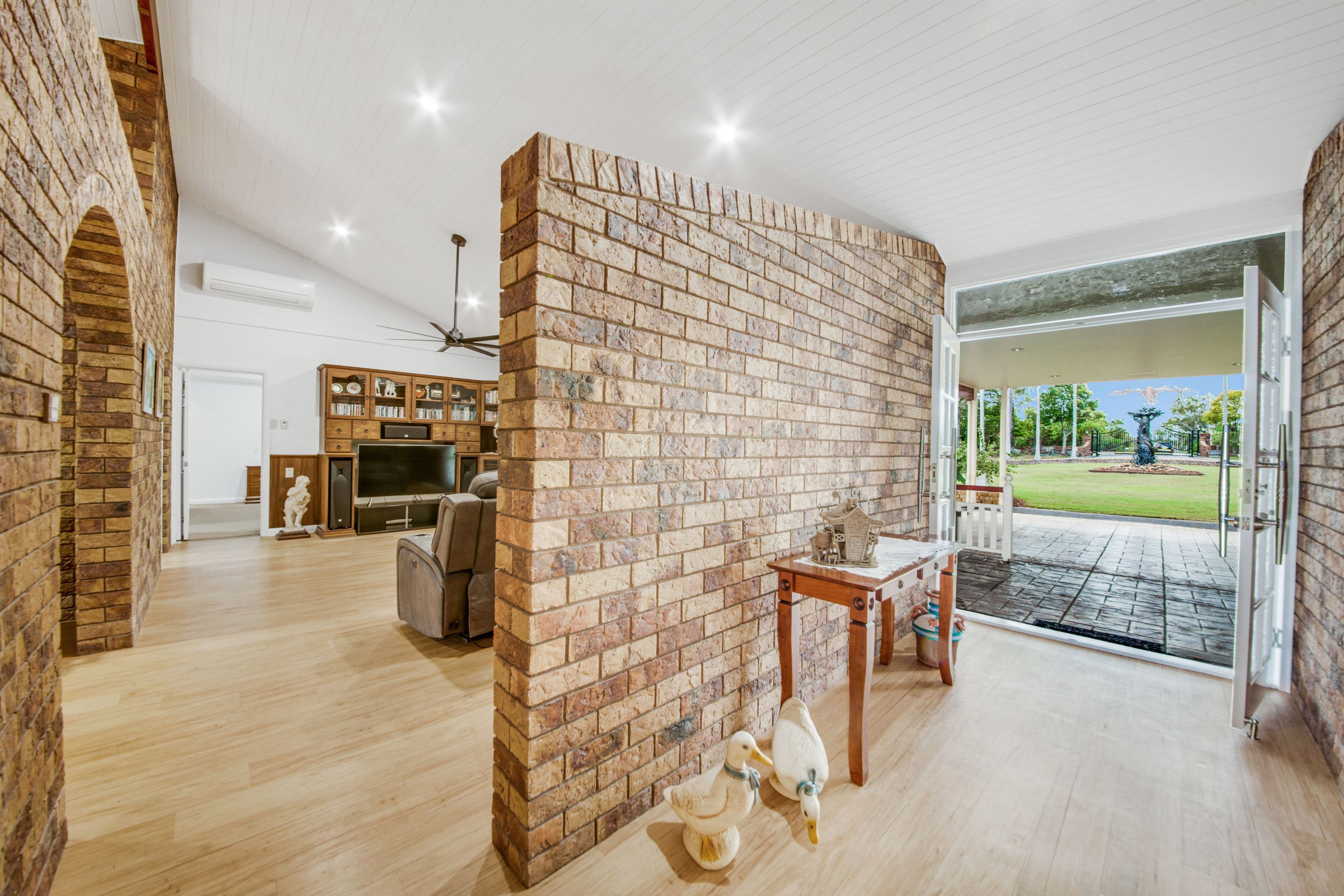 65 Silverton Drive, Tannum Sands QLD 4680, Tannum Sands - Thumbnail 4