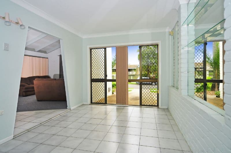 9 Reerden Street, COLLINGWOOD PARK QLD 4301, Collingwood Park - Thumbnail 4
