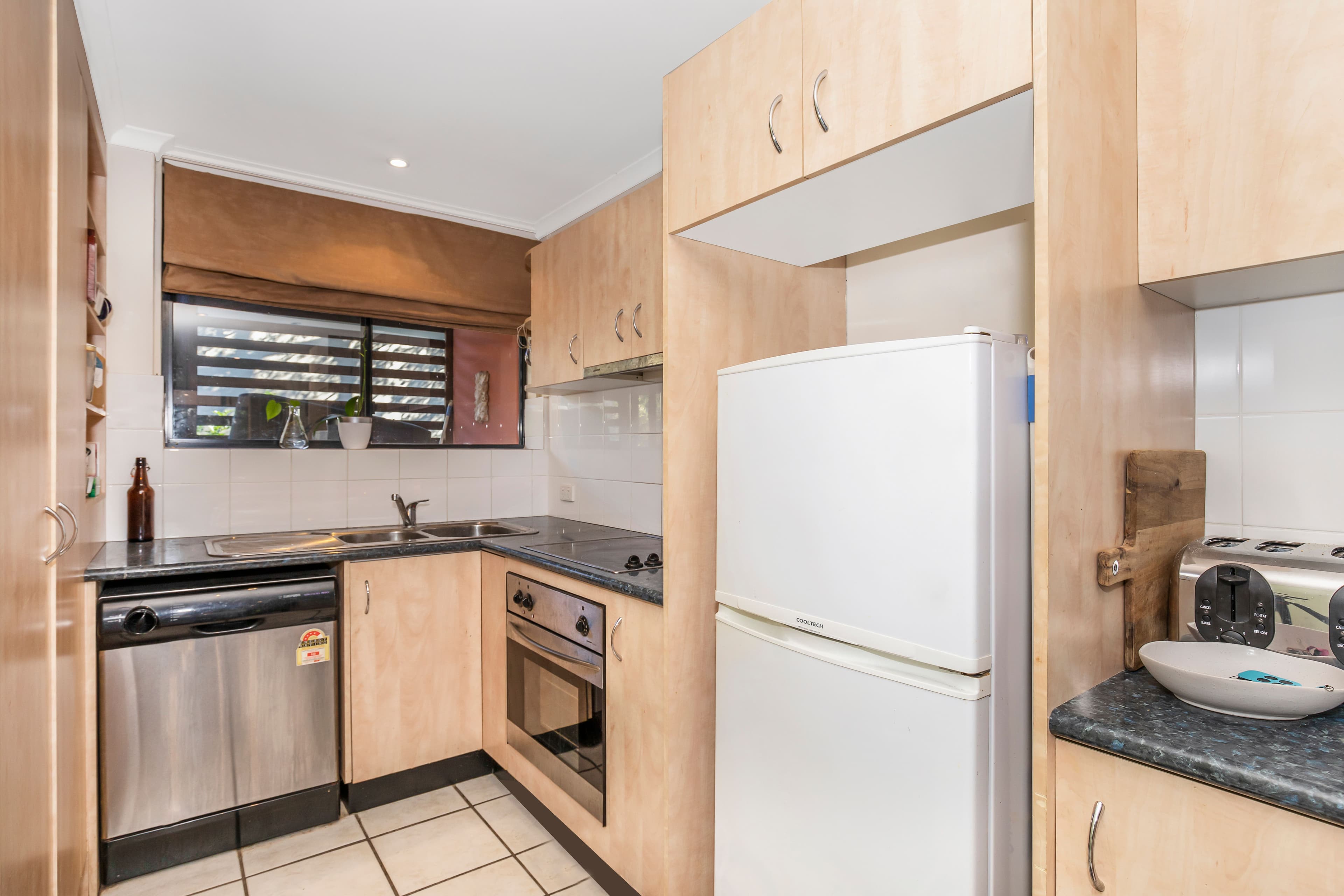 21 Dopson Street, Taringa QLD 4068, Taringa - Thumbnail 3