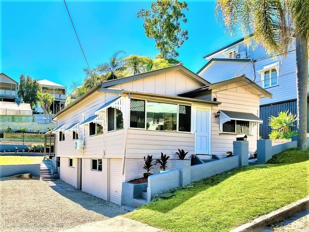 15 Glamorgan Street, Paddington QLD 4064, Paddington - Thumbnail 2