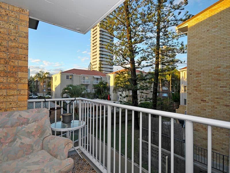 4 'Solana' 13 Australia Avenue, BROADBEACH QLD 4218, Broadbeach - Thumbnail 2
