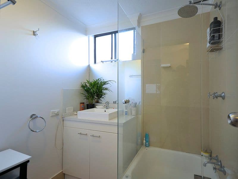 4 'Solana' 13 Australia Avenue, BROADBEACH QLD 4218, Broadbeach - Thumbnail 8