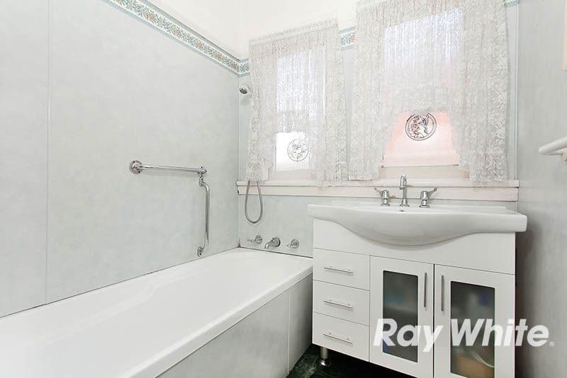 117 Stoddart Street, ROSELANDS NSW 2196, Roselands - Thumbnail 4