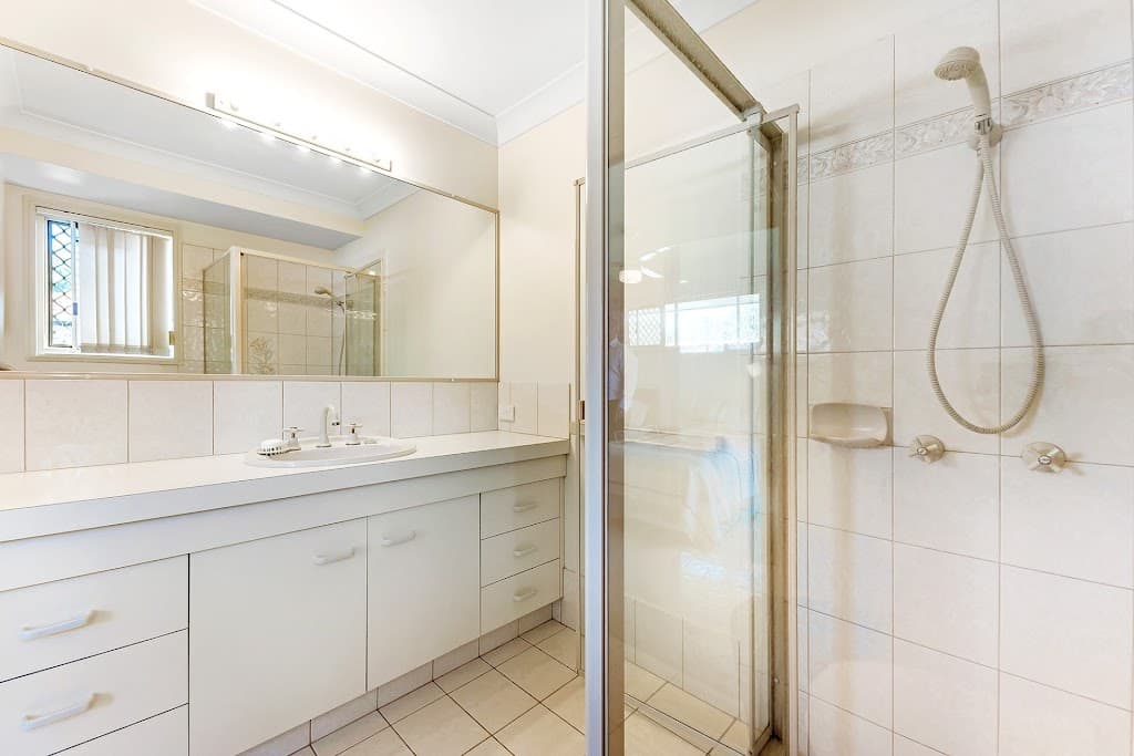 40 Chippendale Crescent, Currumbin Waters, QLD, 4223, Currumbin Waters - Thumbnail 5
