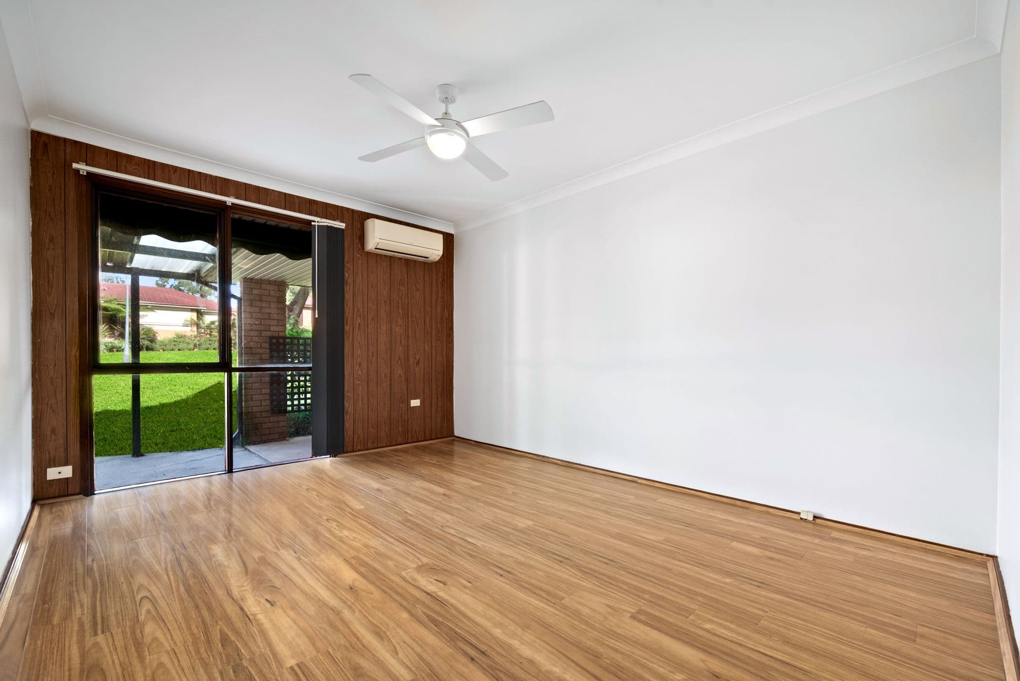 4 Sandra Place, Ingleburn NSW 2565, Ingleburn - Thumbnail 5