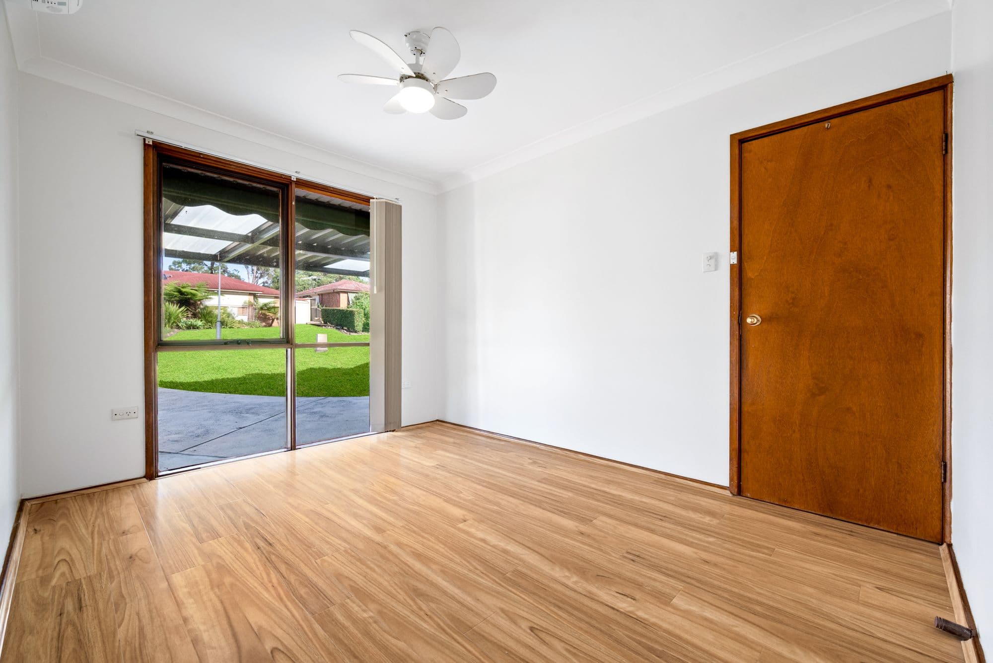 4 Sandra Place, Ingleburn NSW 2565, Ingleburn - Thumbnail 7