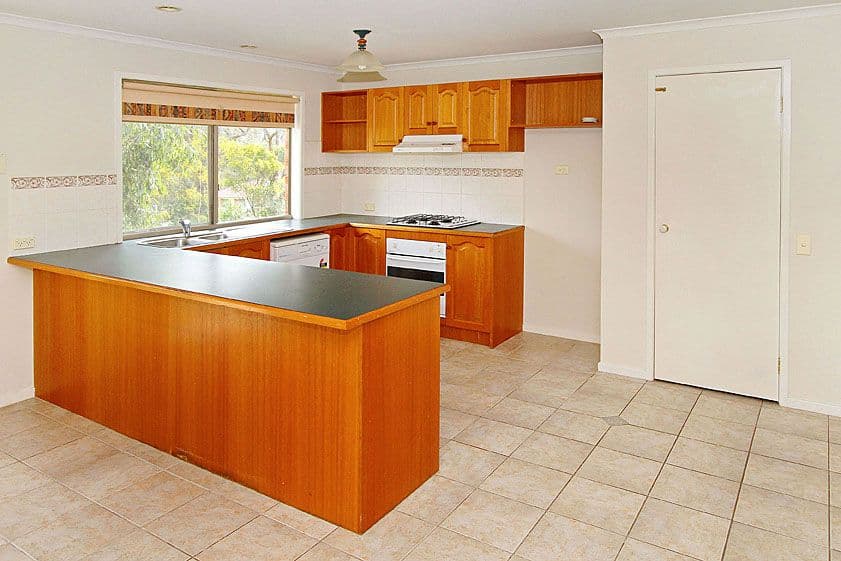 30 Honeyeater Terrace, SOUTH MORANG VIC 3752, South Morang - Thumbnail 2
