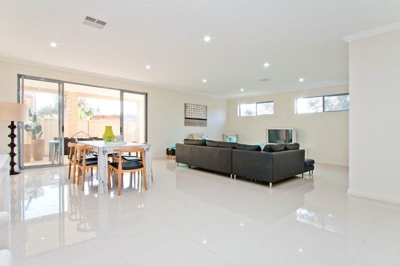 9A Fleetwood Crescent, Henley Beach SA 5022, Henley Beach - Thumbnail 7