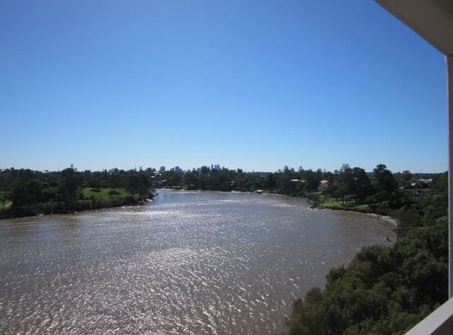 TENNYSON QLD 4105, Tennyson - Thumbnail 2