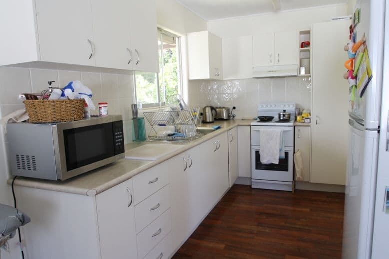11 Third Avenue, COOLUM BEACH QLD 4573, Coolum Beach - Thumbnail 2