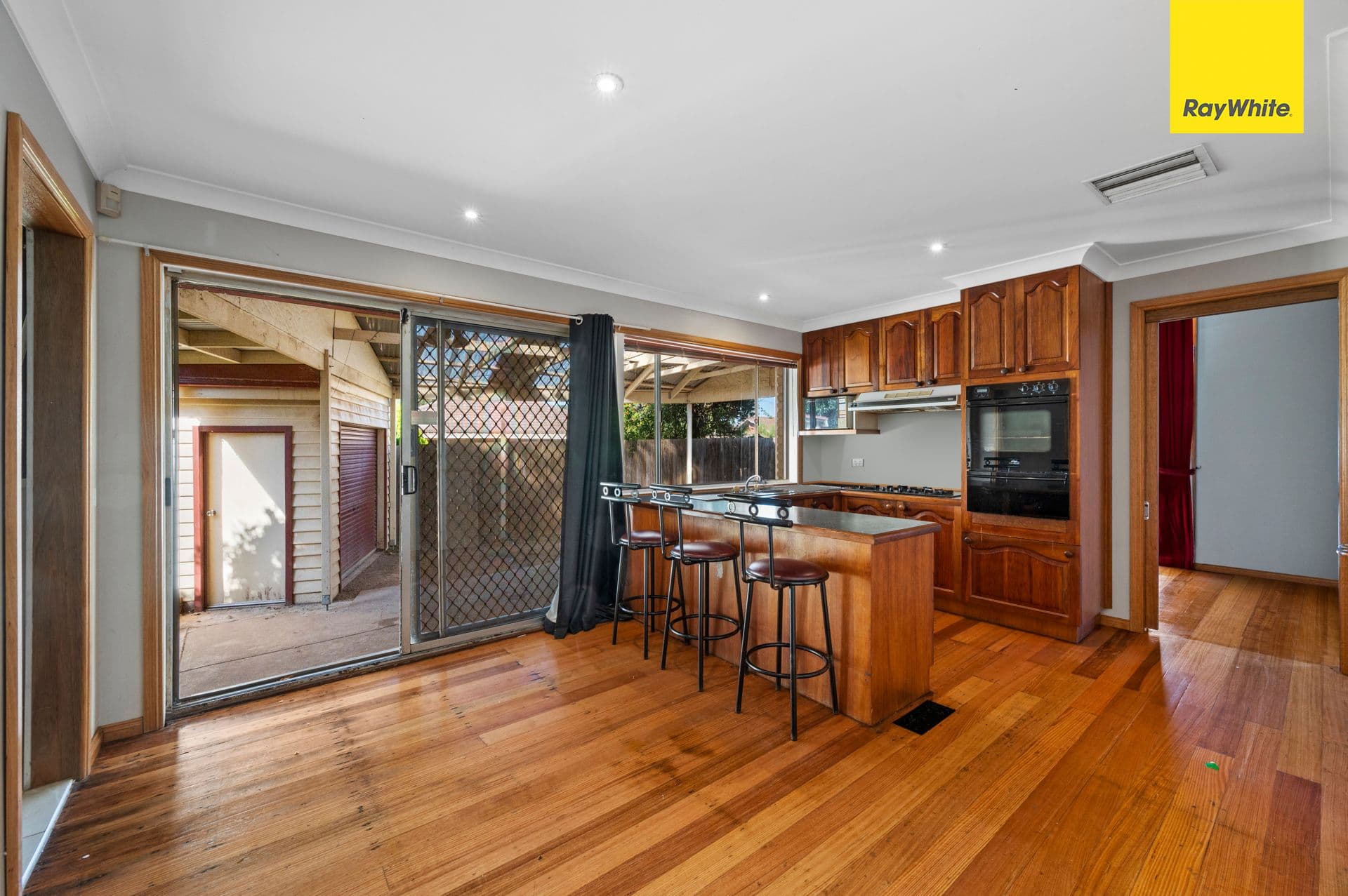 22 Rathdowne Circuit, Melton West VIC 3337, Melton West - Thumbnail 6